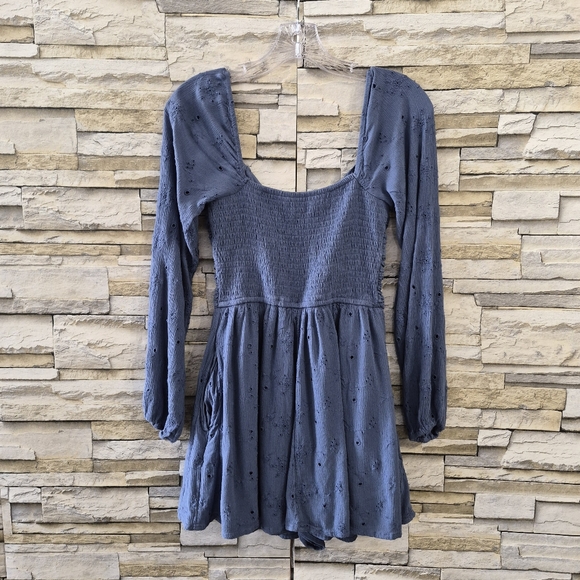 Hollister Dress Women's S Light Blue Textured Ruched Mini Dress Cottagecore - Picture 2 of 13